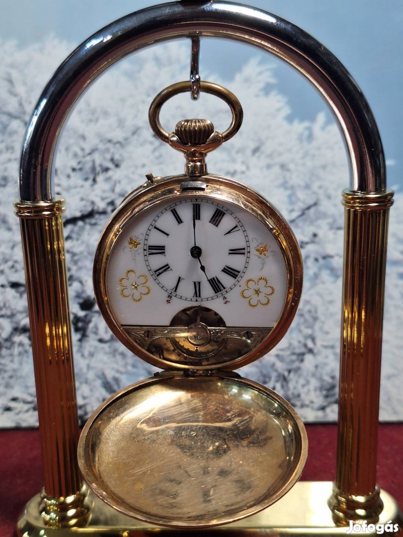 Hedomas 8 Yours arany zsebóra 18 karátos tokban