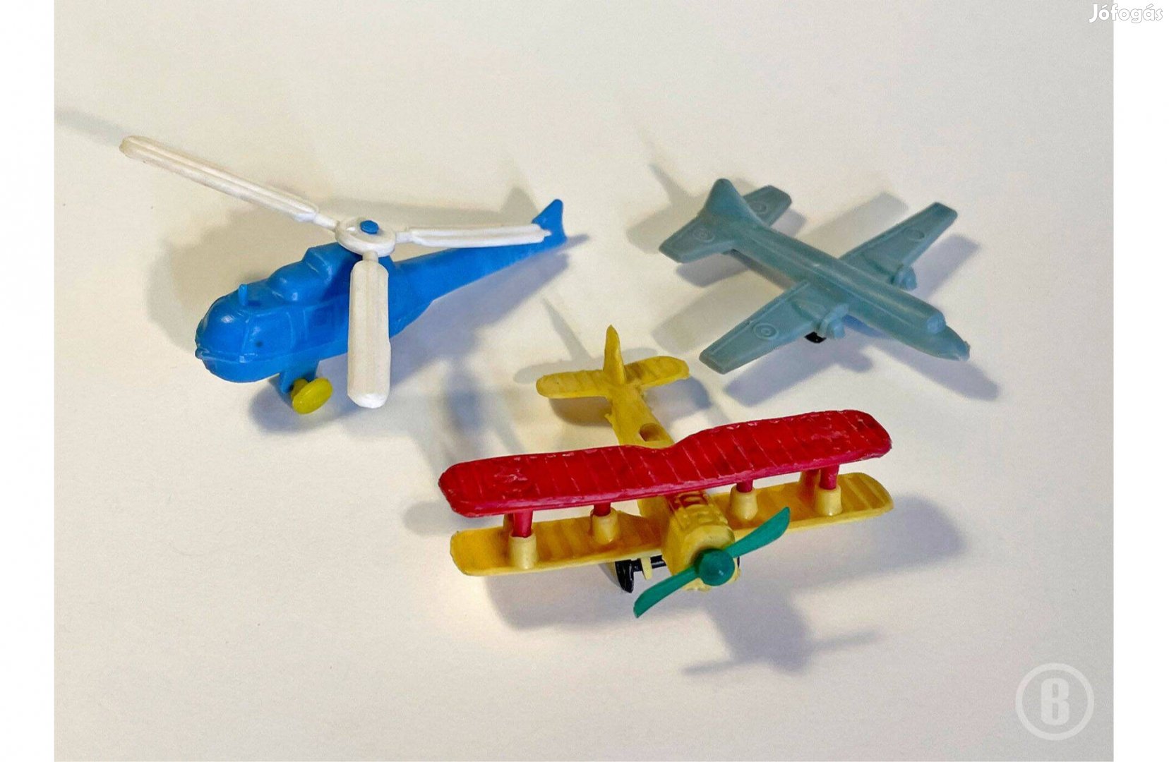 Helikopter és repülők / régi műanyag játék