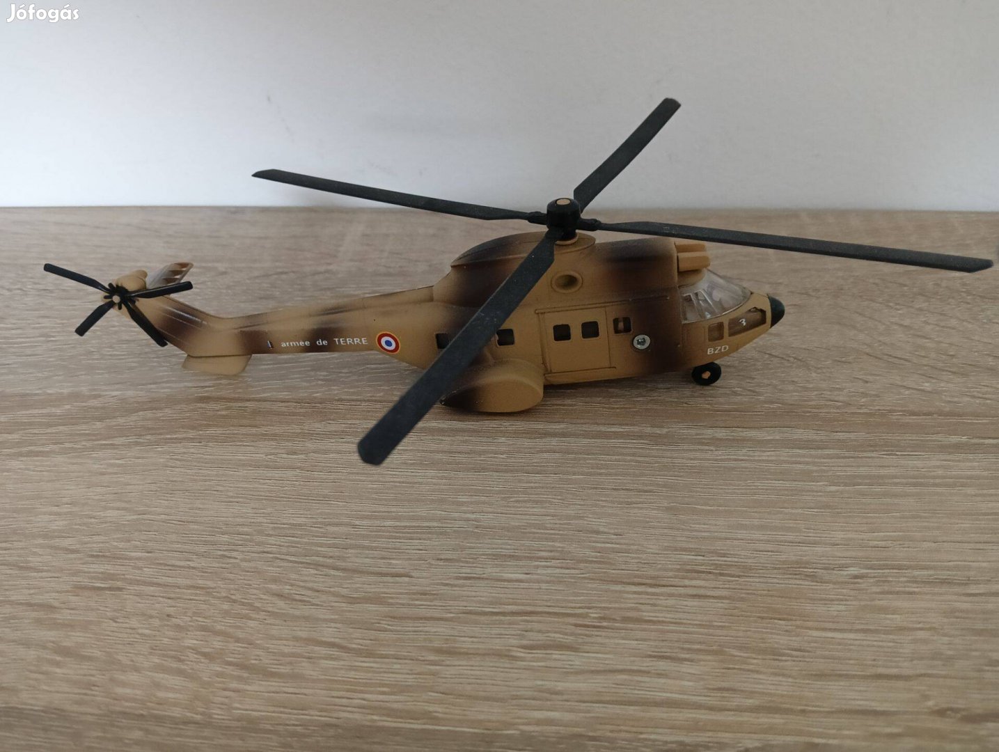 Helikopter makett Kb20cm fém