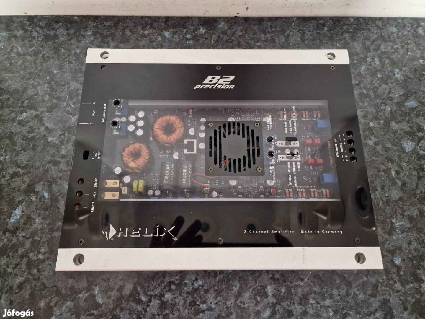 Helix B2 precision high-end autóhifi végfok 