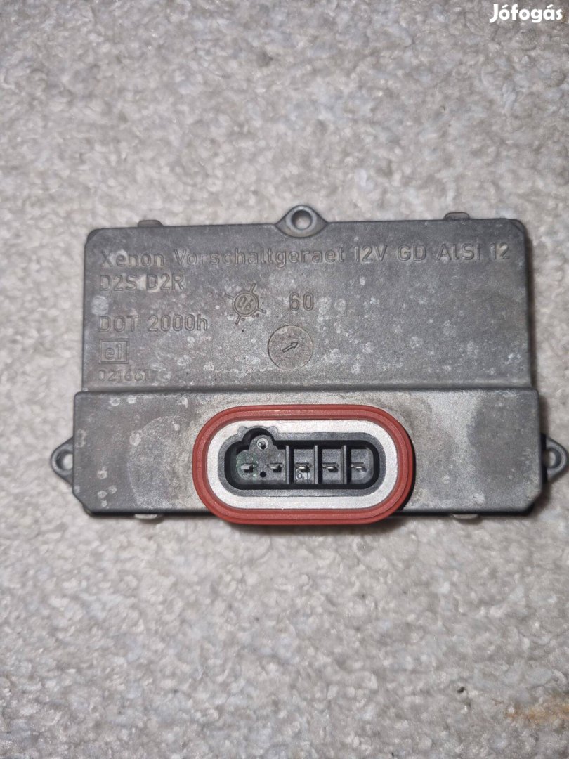 Hella Gyári xenon trafó 5DV 008 290-00