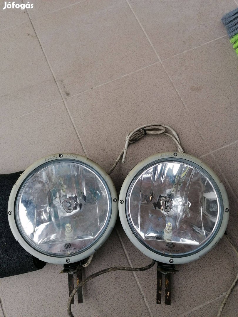 Hella Rallye 3003 távfényszóró