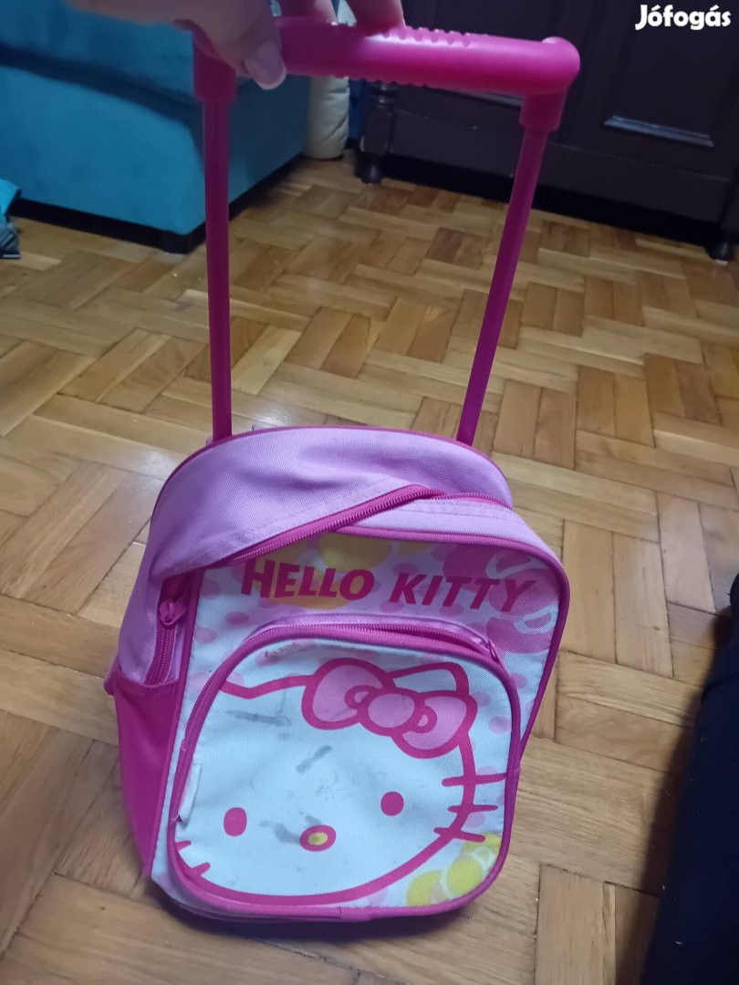 Hello Kitty-s gurulós bőrönd, hátizsák 3-5 éveseknek