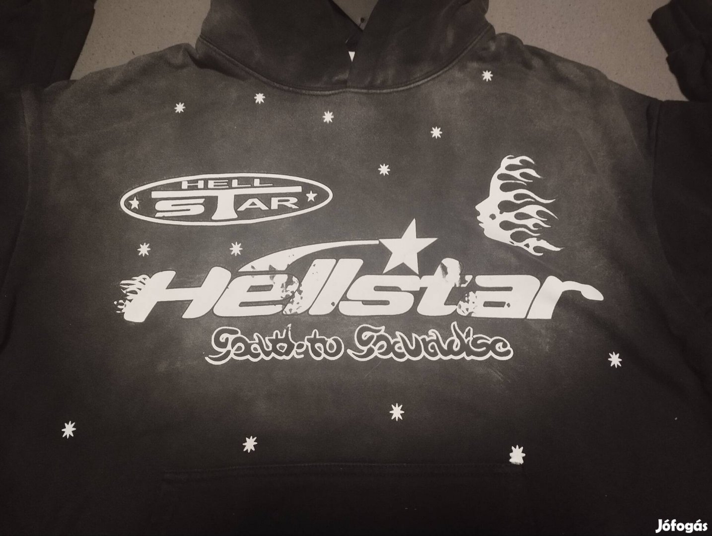 Hellstar pulcsi/hoodie, L-es méret