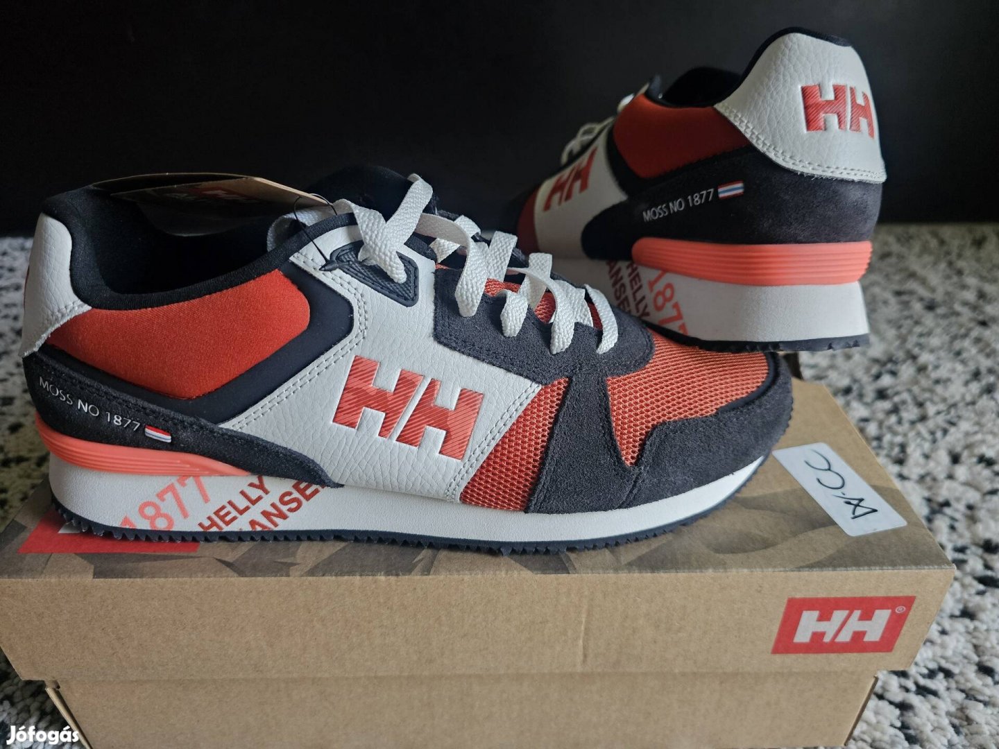 Helly Hansen Anakin Leather 41-es sport cipő. 