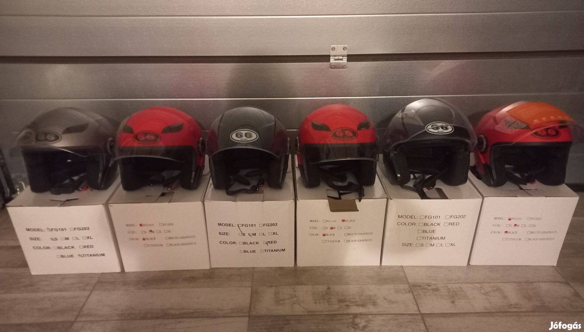 Helmet 66 bukósisakok több méretben és színben eladók!