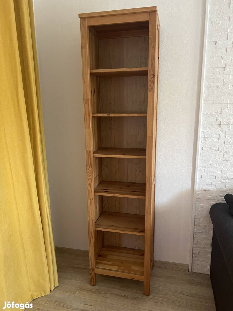 Hemnes könyvespolcp