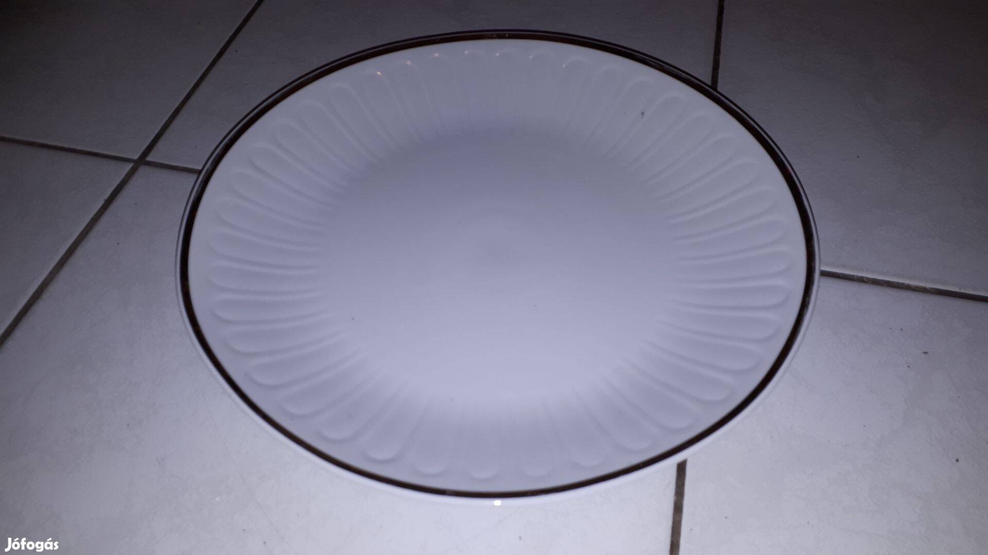 Henneberg porcelán tányér - 28 cm