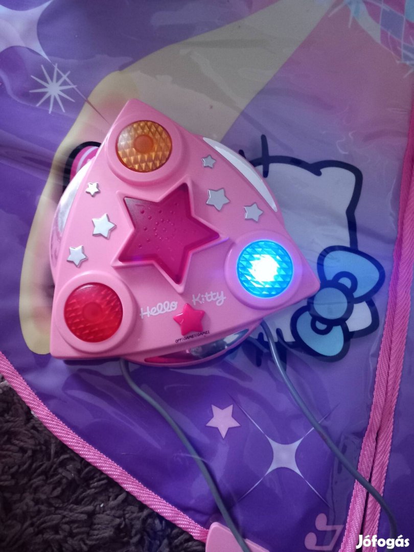 Hercegnős sátor, és hello kitty táncszőnyeg