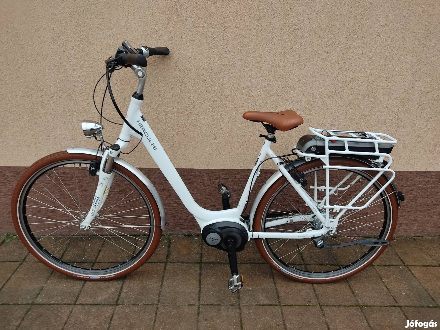 Hercules 28as női bosch motoros ebike elektromos kerékpár 817km!! 