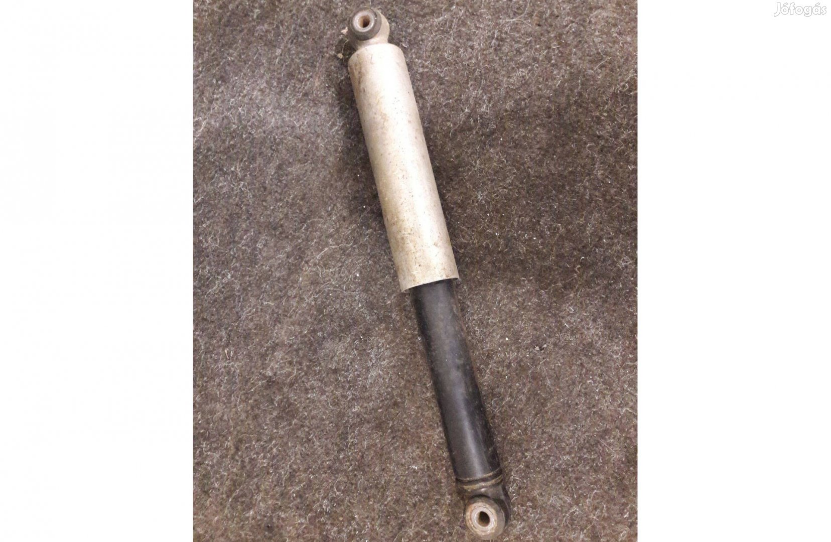 Hercules Sachs gyári hátsó teleszkóp