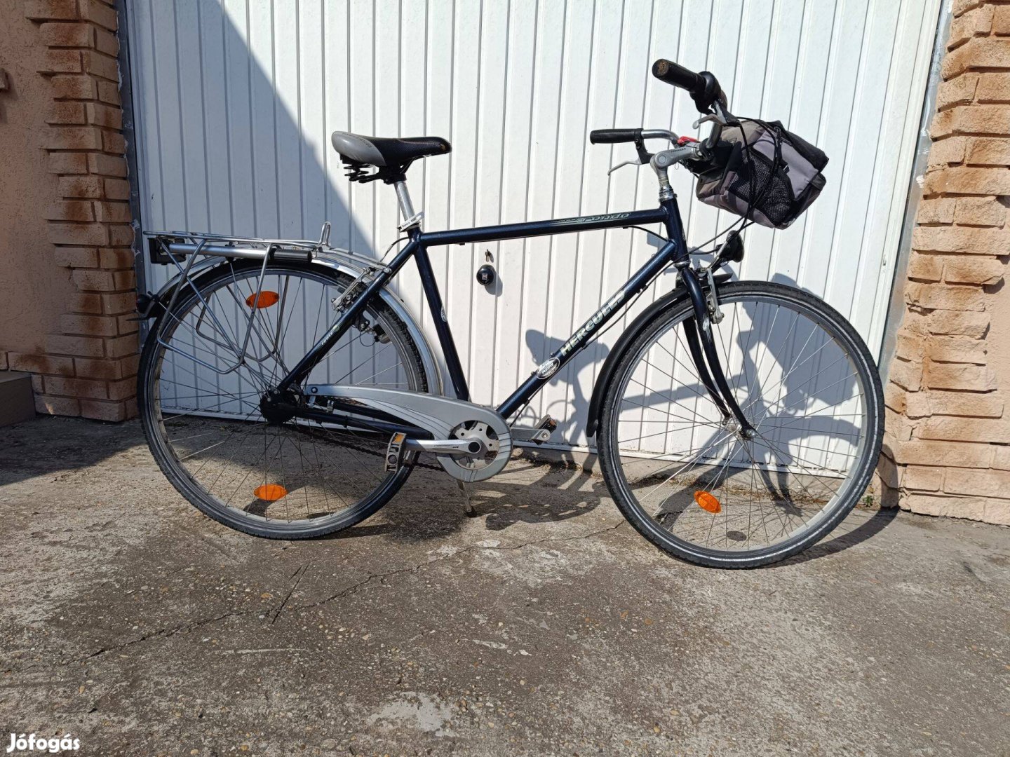 Hercules agyváltós férfi 28-os aluvázas kerékpár bicikli jó