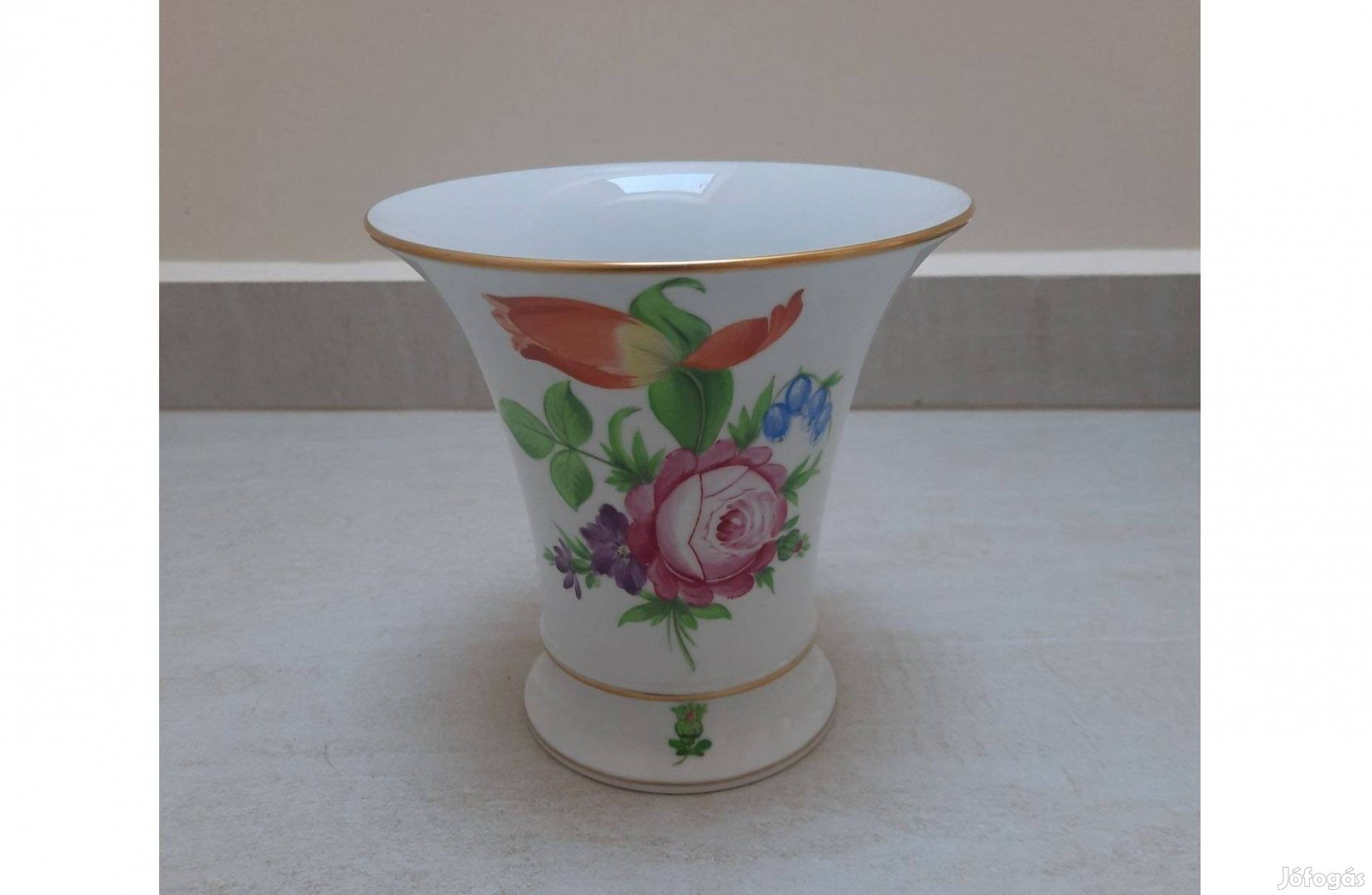 Herendi BT Tulipán mintás porcelán váza eladó!