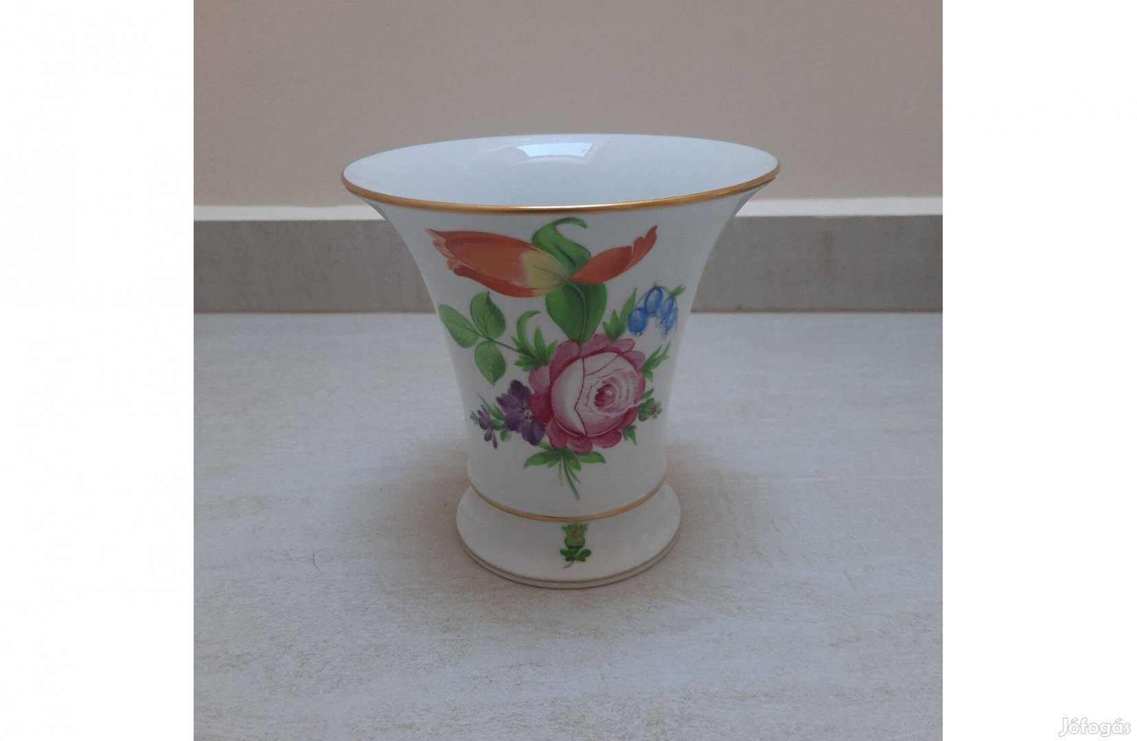 Herendi BT Tulipán mintás porcelán váza eladó!