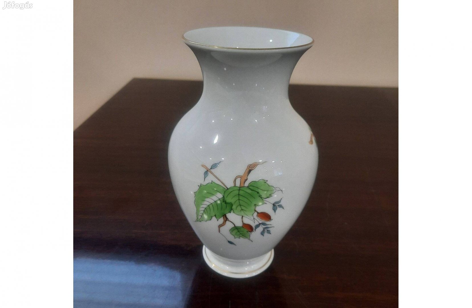 Herendi Hecsedli, csipkebogyó mintás porcelán váza eladó!