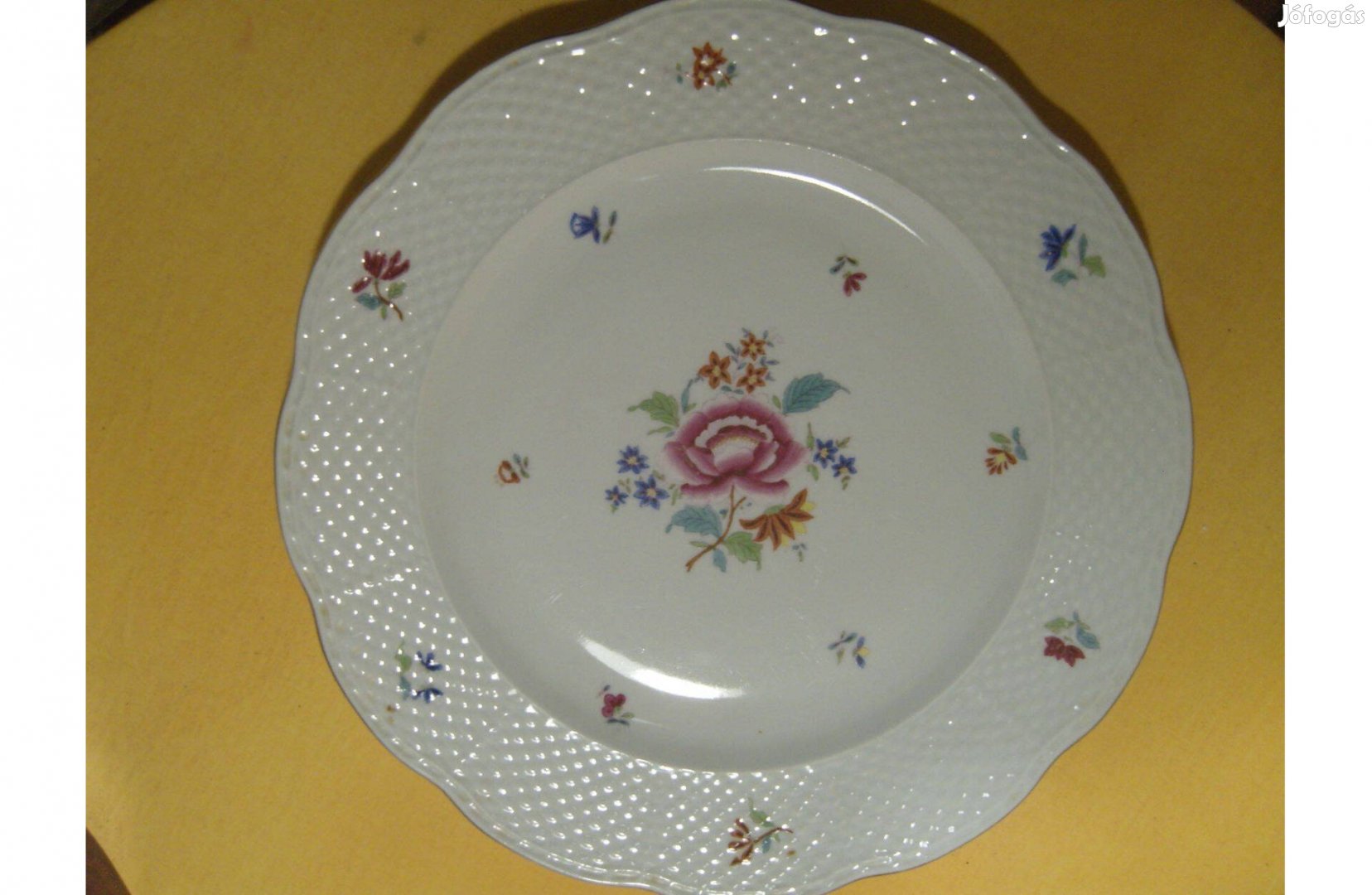 Herendi NB nanking bouquet porcelán tál, tányér, kb. 285 mm