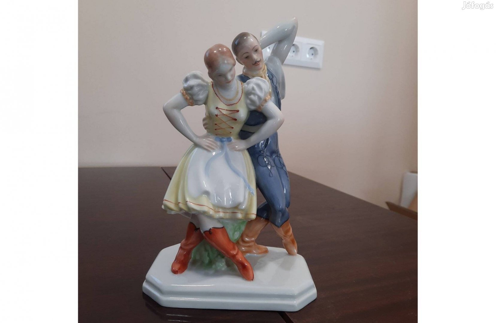 Herendi Táncoló pár, Táncos pár porcelán figura eladó!