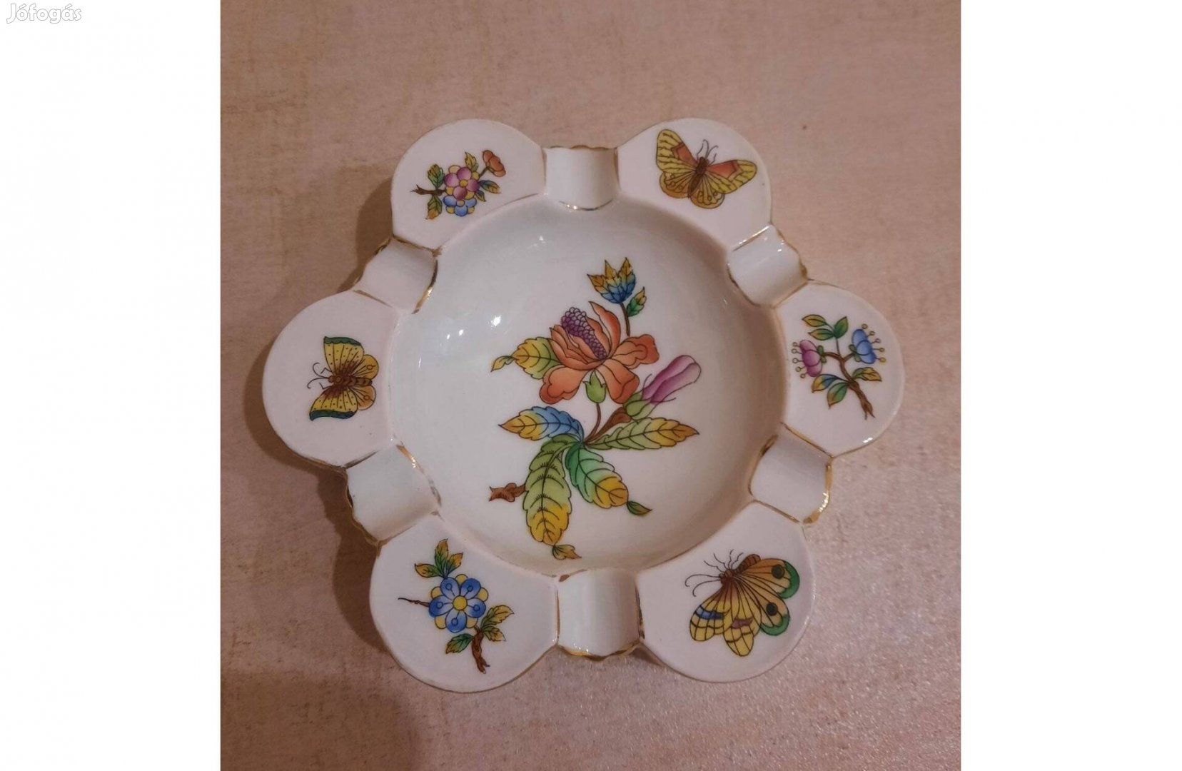 Herendi Viktória mintás porcelán hamutartó, hamutál eladó! VBO