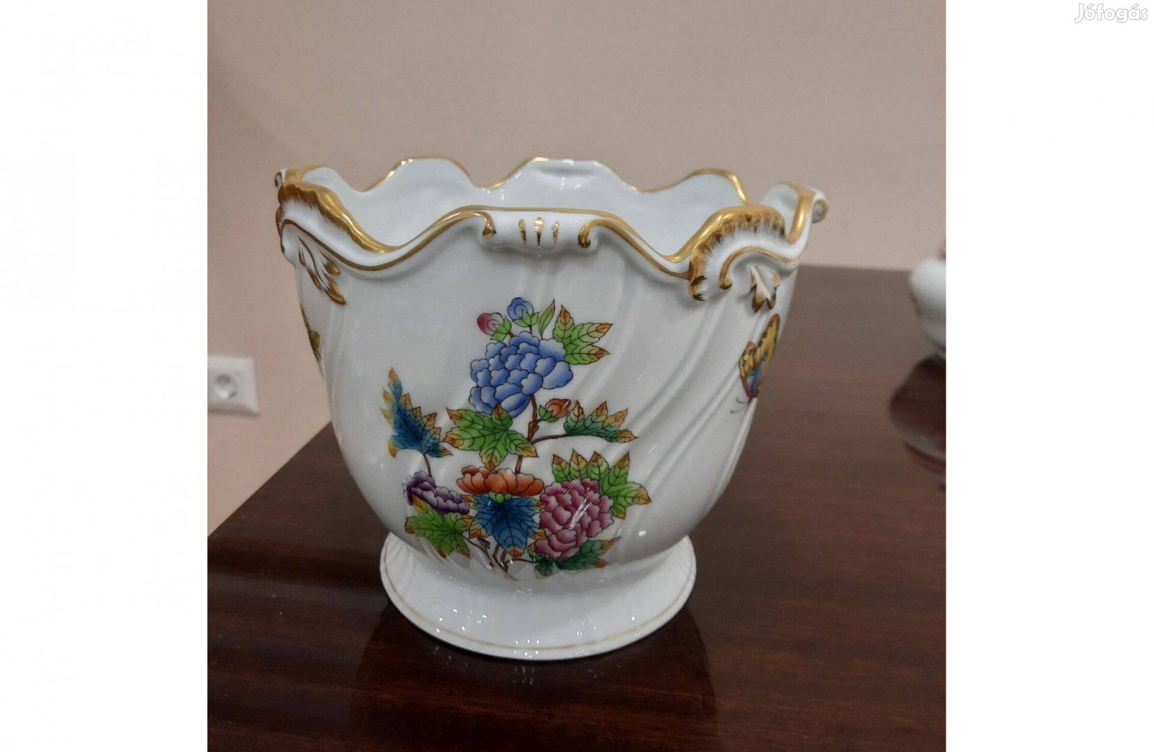 Herendi Viktória mintás porcelán kaspó eladó!