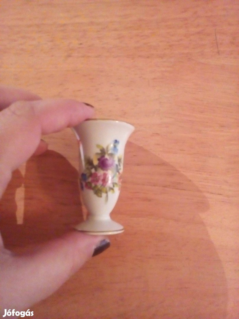 Herendi kis váza