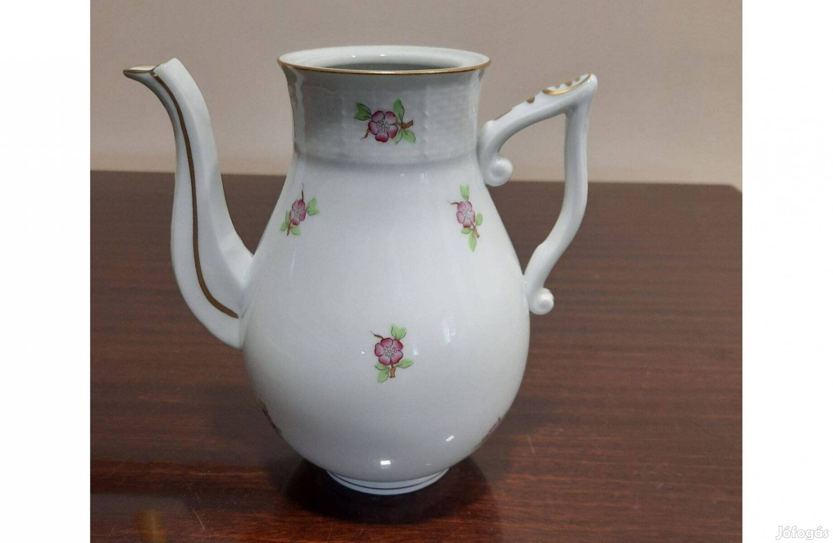 Herendi mályva virágmintás porcelán tea kiöntő, teás kanna eladó!