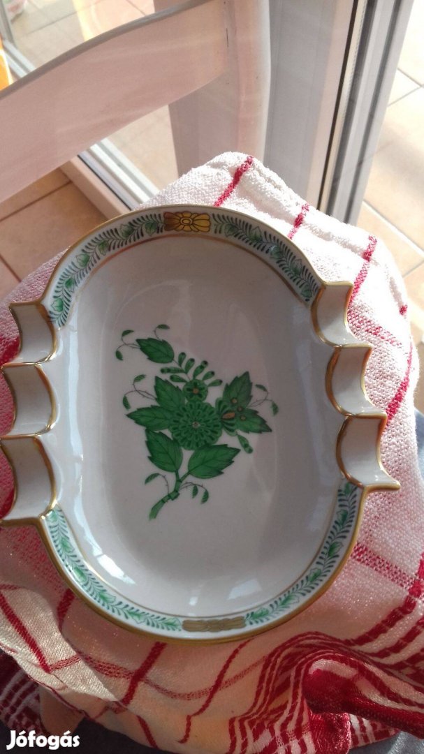 Herendi nagy porcelán hamutál Apponyí mintás