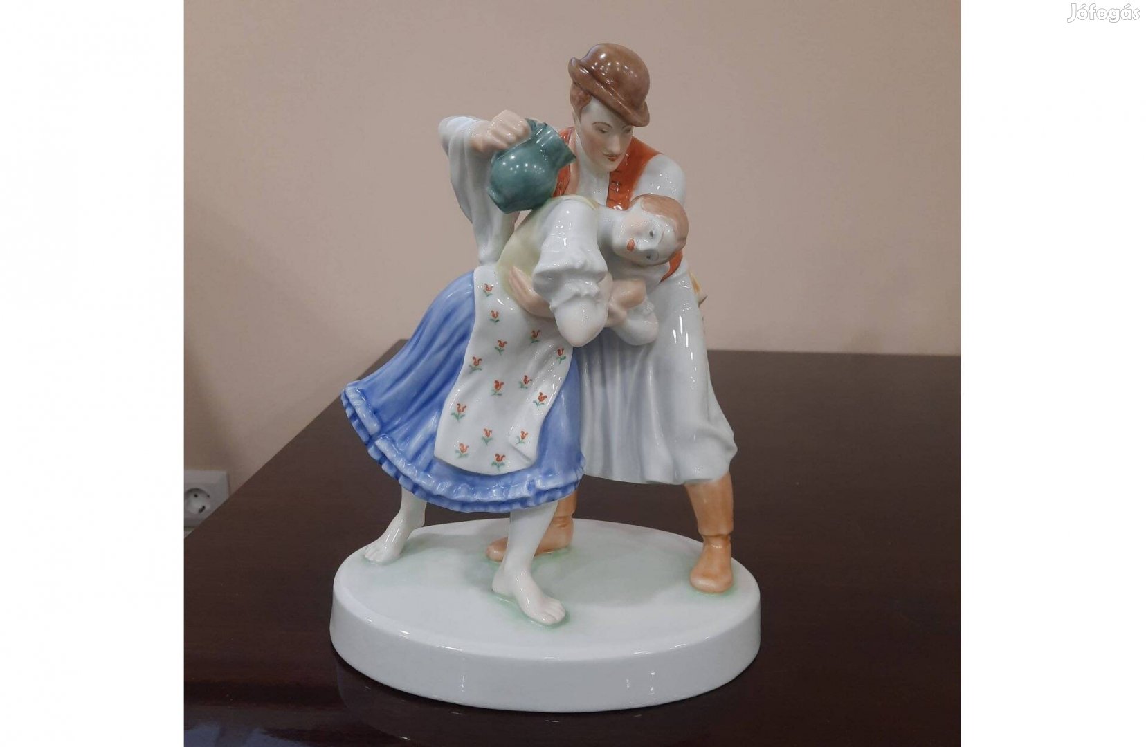 Herendi porcelán Locsolkodók, Locsolkodó pár figura eladó!