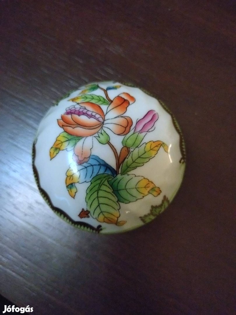 Herendi porcelán Viktória mintás kis bonbonier