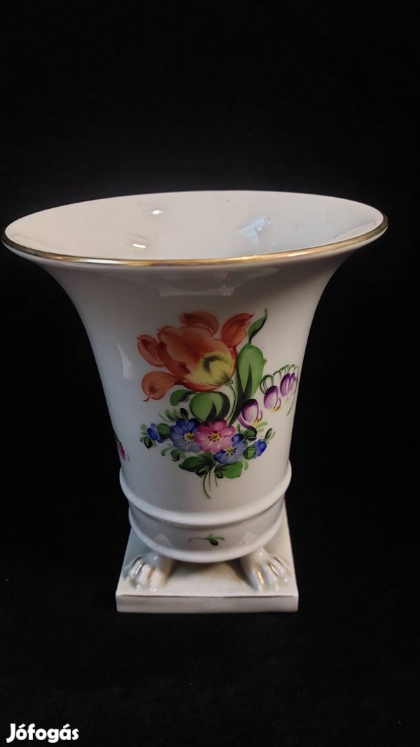 Herendi porcelán körmös váza