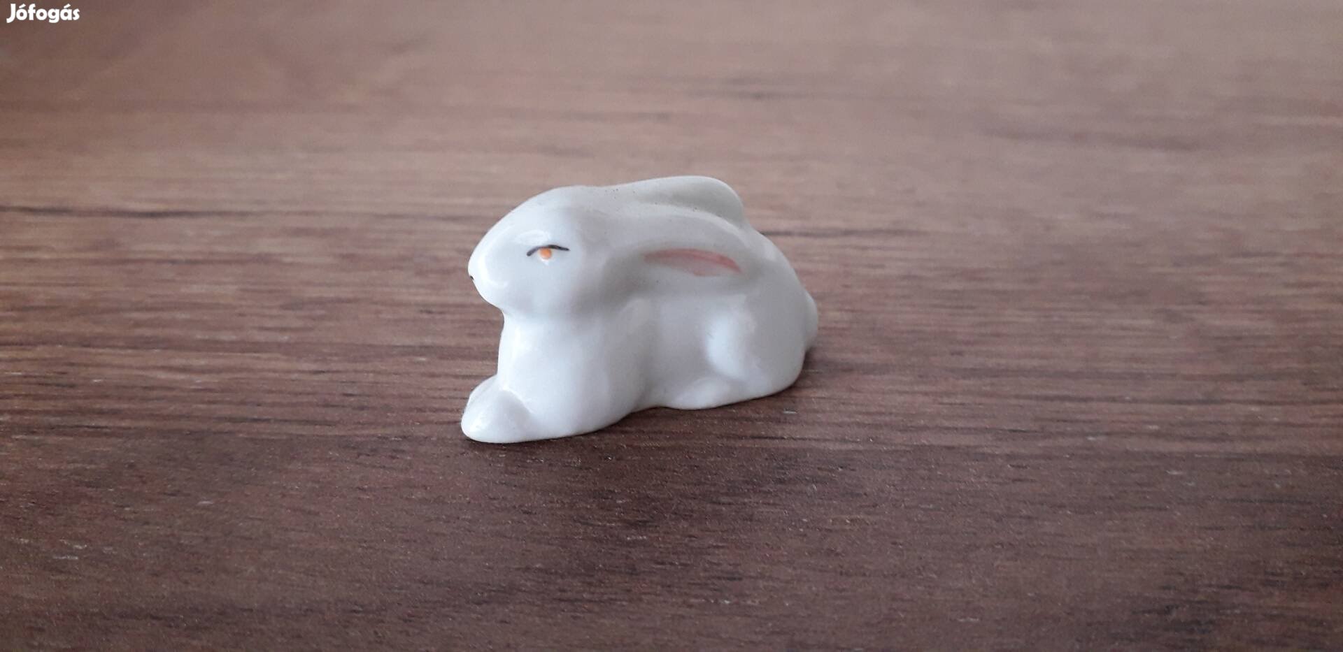 Herendi porcelán miniatűr nyúl figura. 