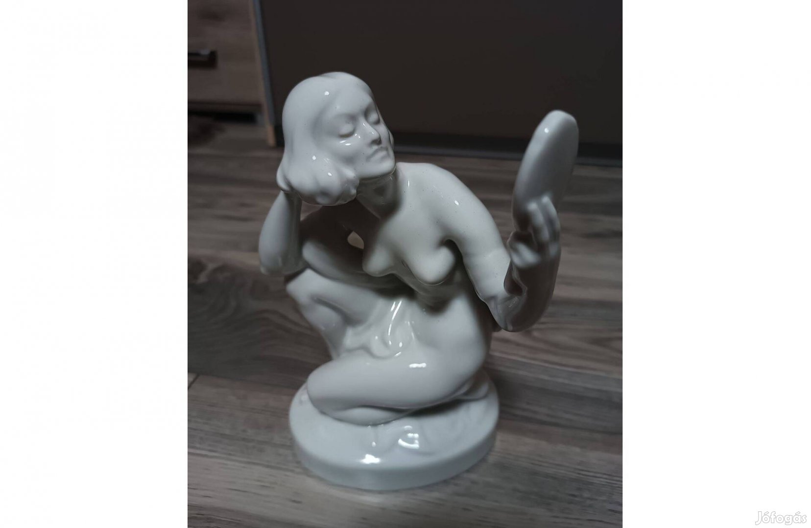 Herendi porcelán tükrös akt 23,5cm