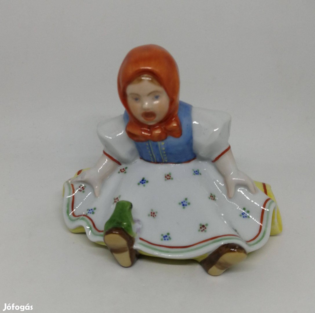 Herendi porcelán ülő kislány békávalAntik !