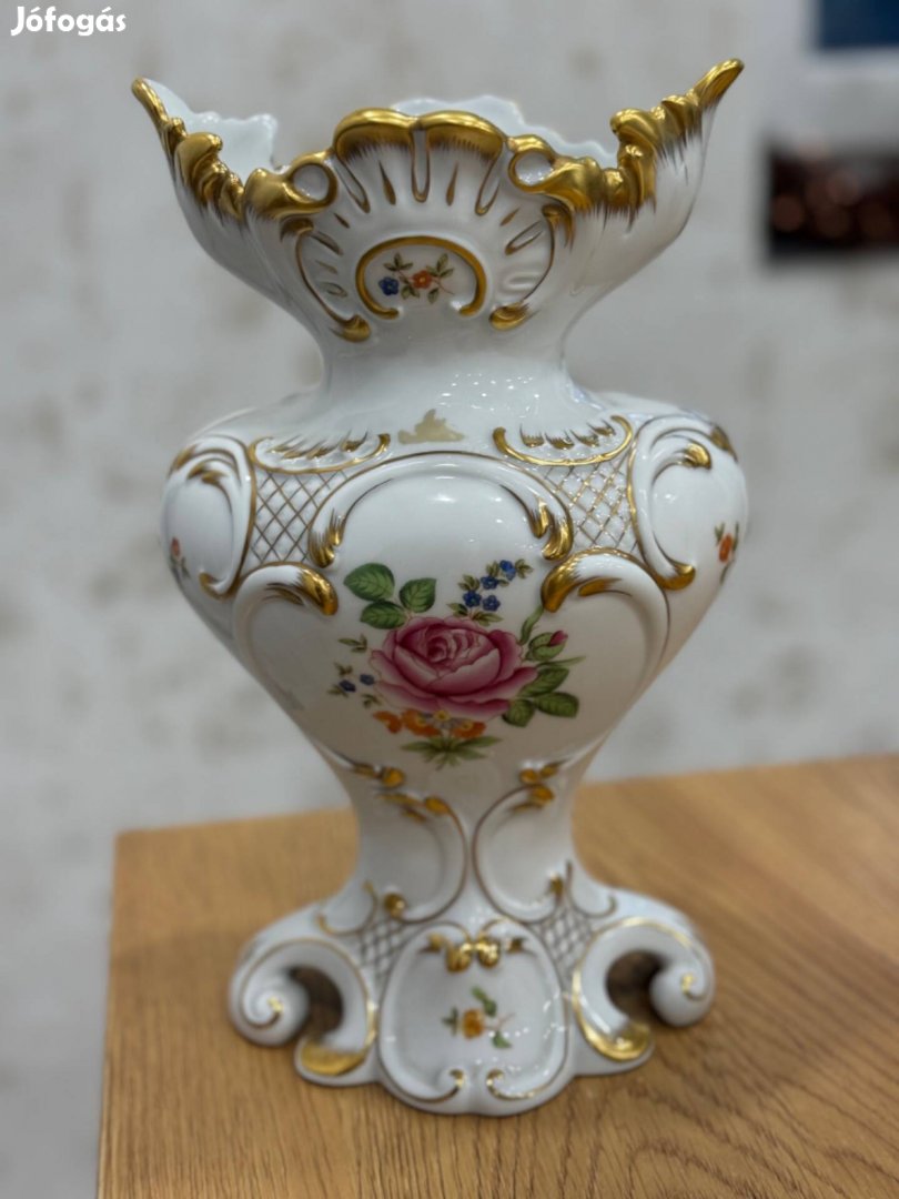 Herendi rózsa mintás porcelán barokk váza