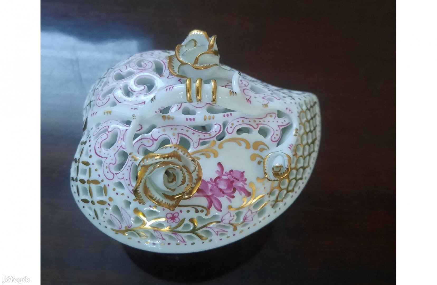 Herendi szív alakú pur-pur - arany áttört porcelán bonbonier eladó!