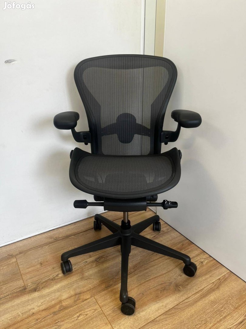 Herman Miller Aeron Remastered