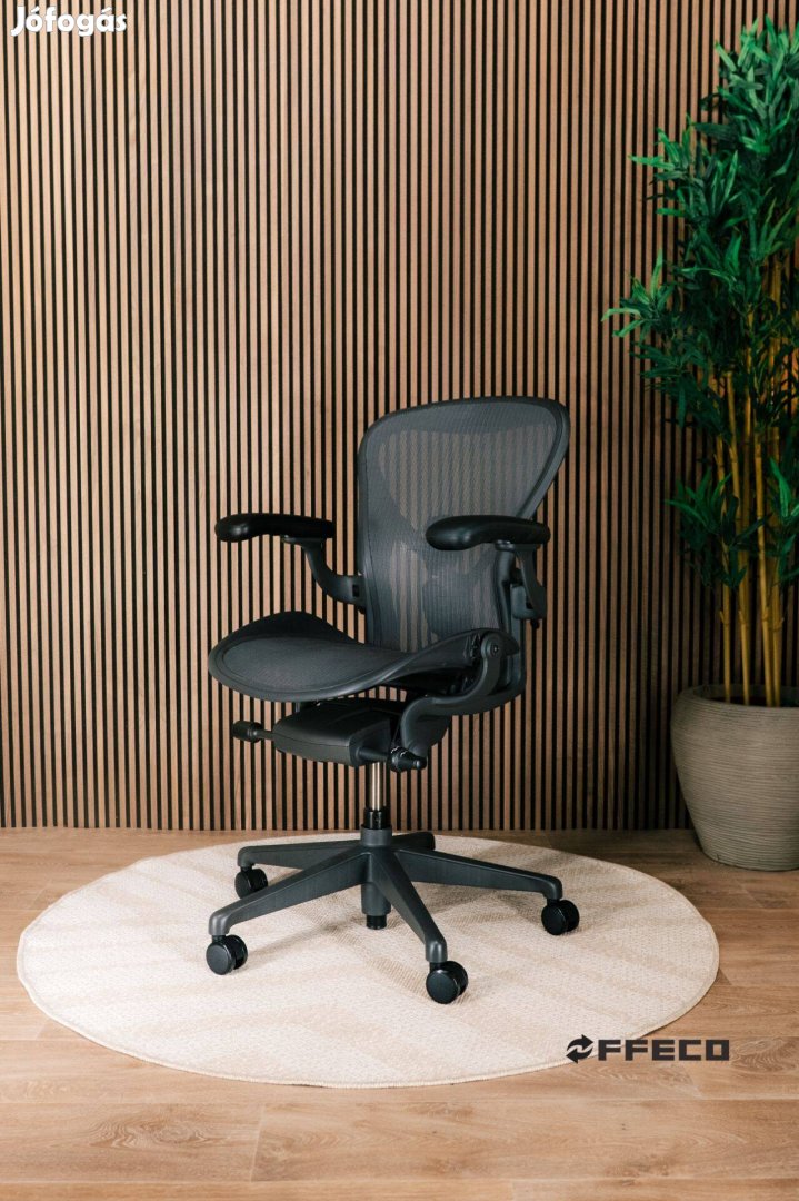 Herman Miller Aeron Remastered Graphite