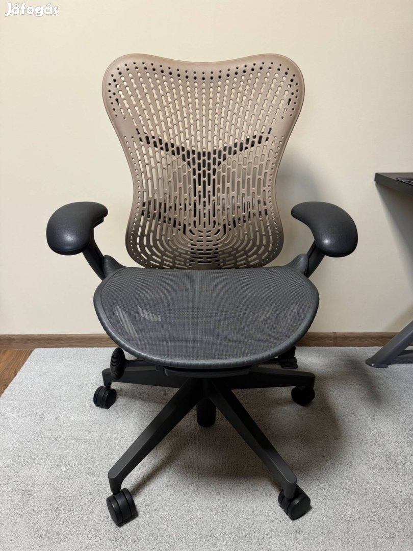 Herman Miller Mirra 2