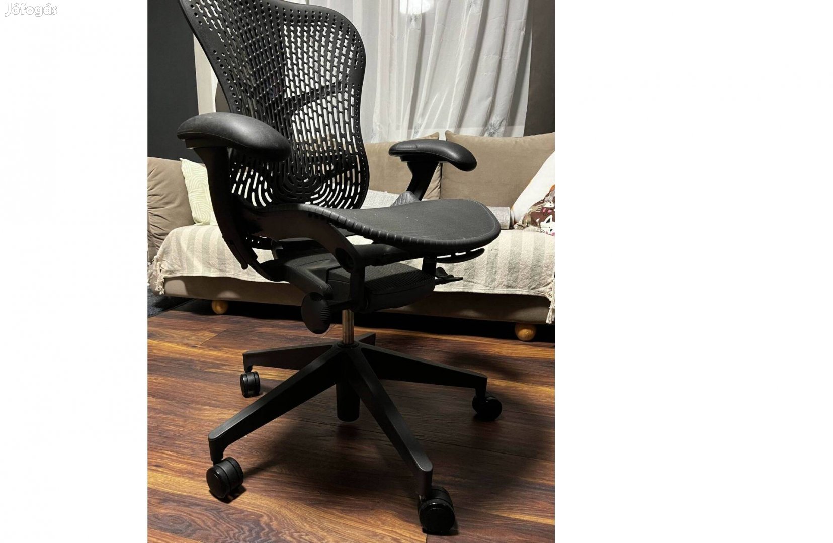 Herman Miller Mirra 2 Keveset Használt