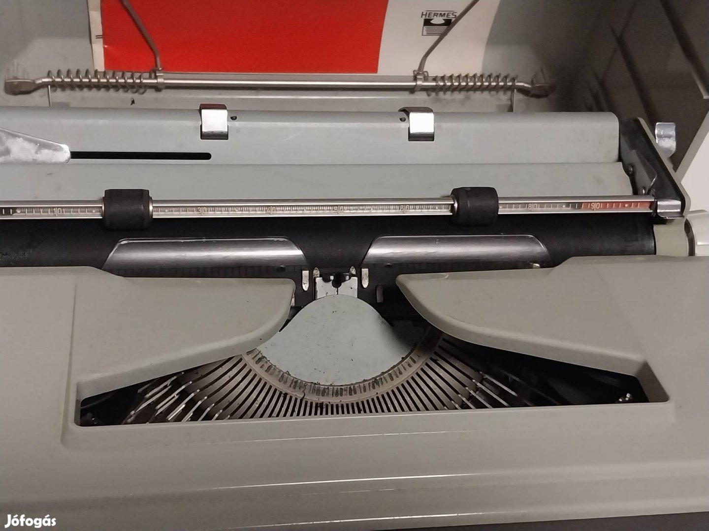 Hermes 3000 mechanikus írógép, tokkal és dokumentációval