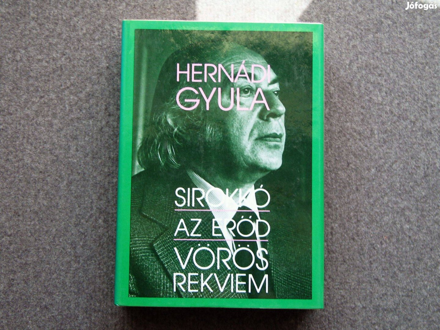 Hernádi Gyula Sirokkó, Az erőd, Vörös rekviem