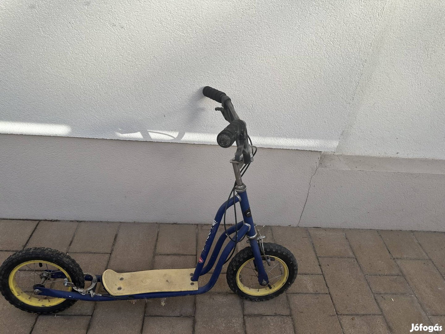 Hervis Scooter roller eladó