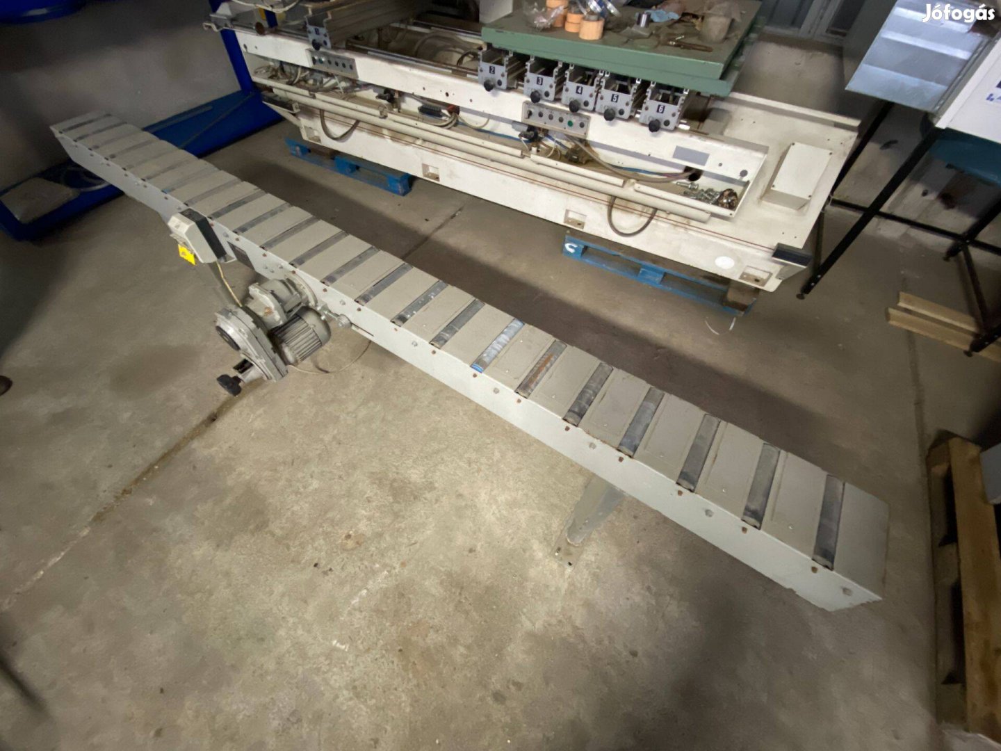 Hess hajtott görgősor