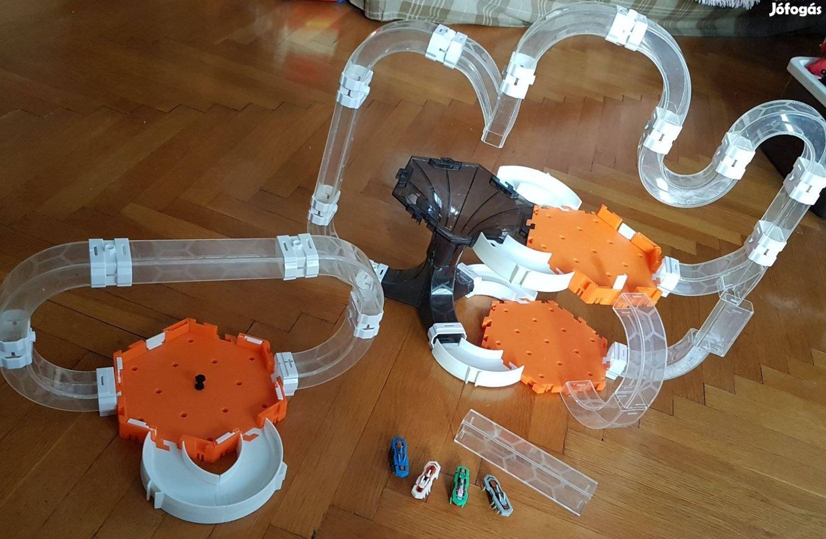 Hexbug pálya 4 db bogár játék