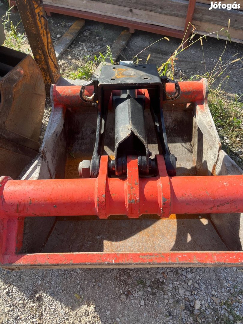 Hiab csipegető kanál