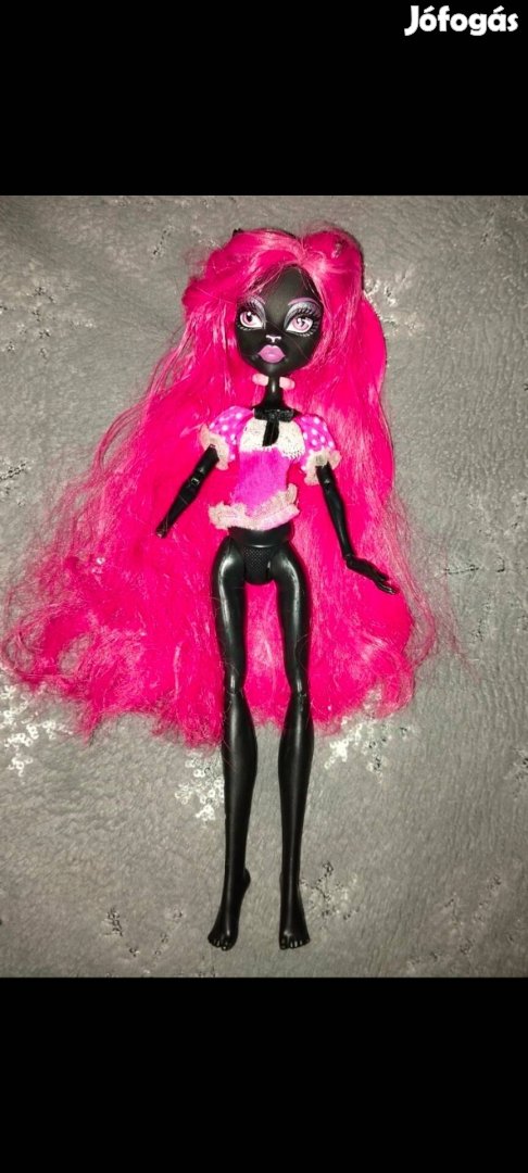 Hiányos Catty Noir Monster high baba 