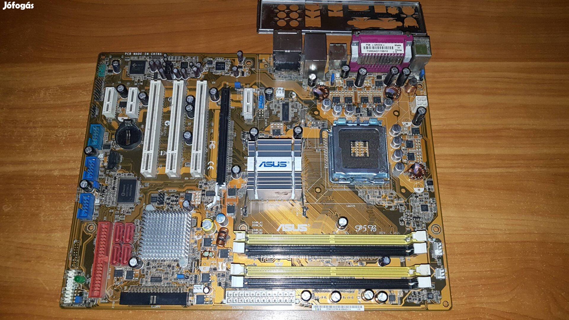 Hibás Asus P5B alaplap - LGA 775 DDR2 + hátlap