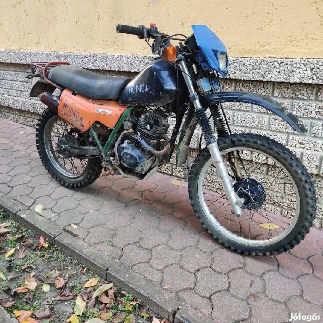 Hibás Enduro, Honda XL 125, alkatrészek egyben 