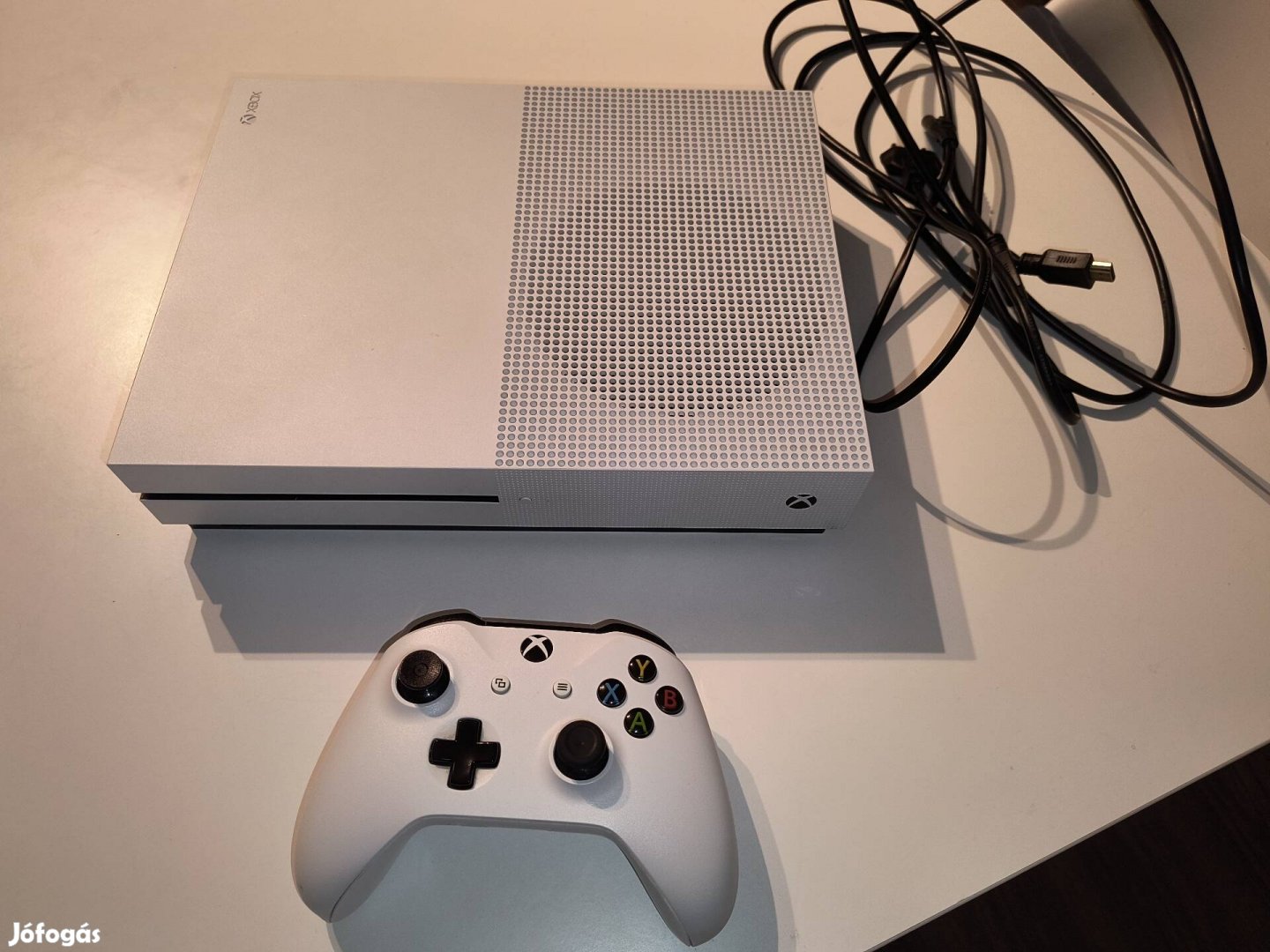 Hibás Xbox One S 500gb + tápegység