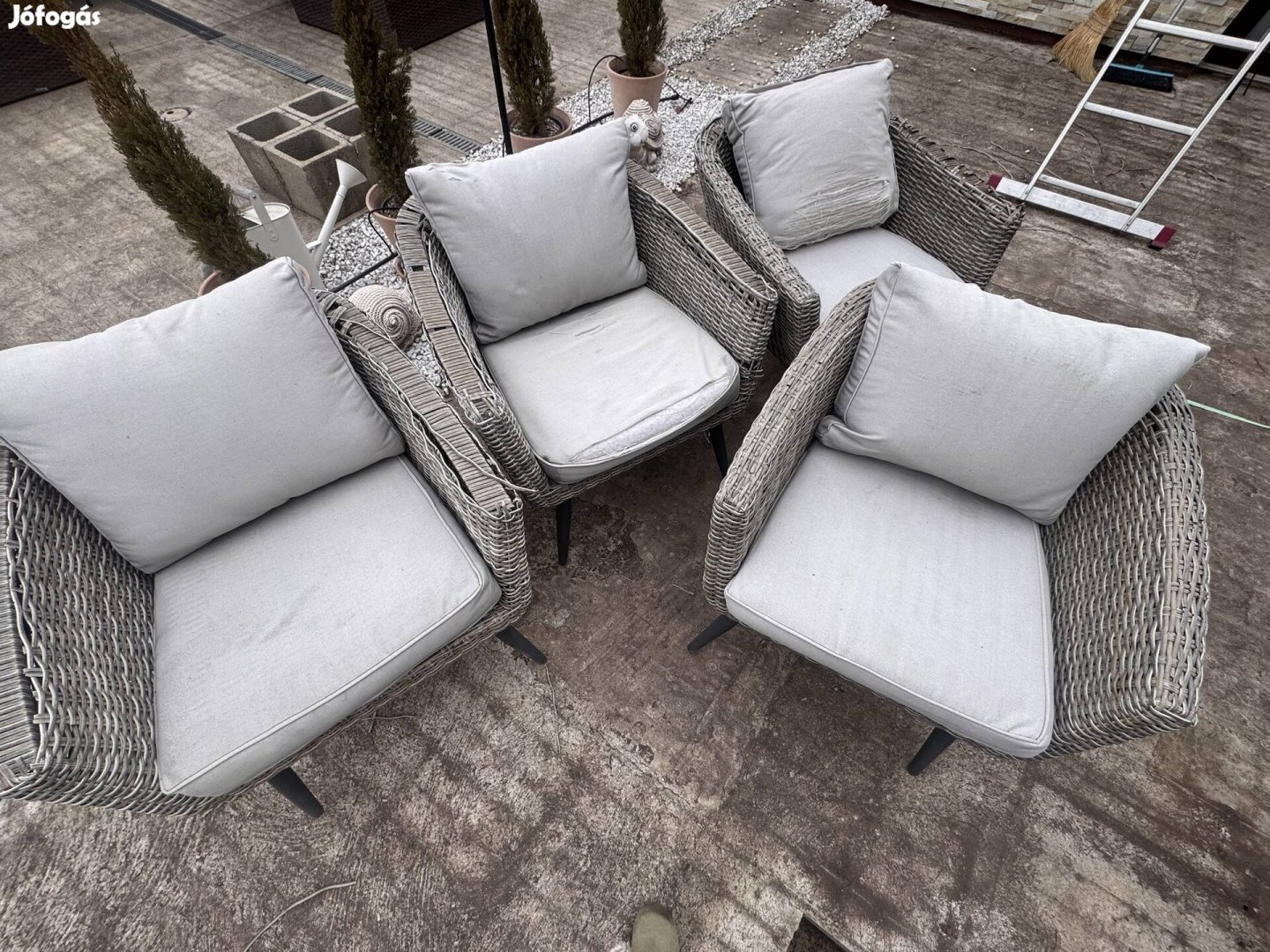 Hibás Polyrattan székek - 4 db