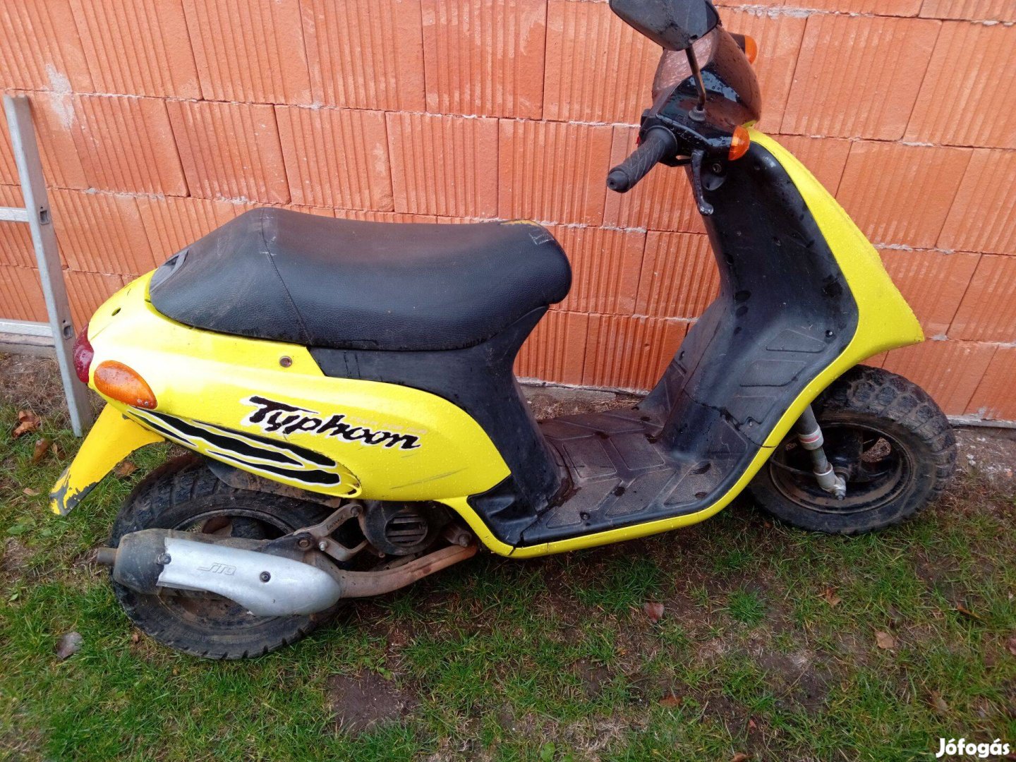 Hibás piaggio typhoon alkatrész